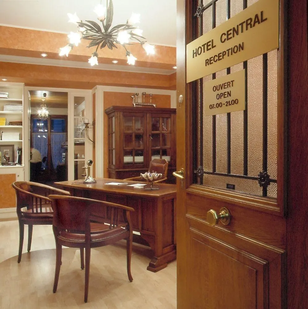 Hotel Central Geneva 2*,