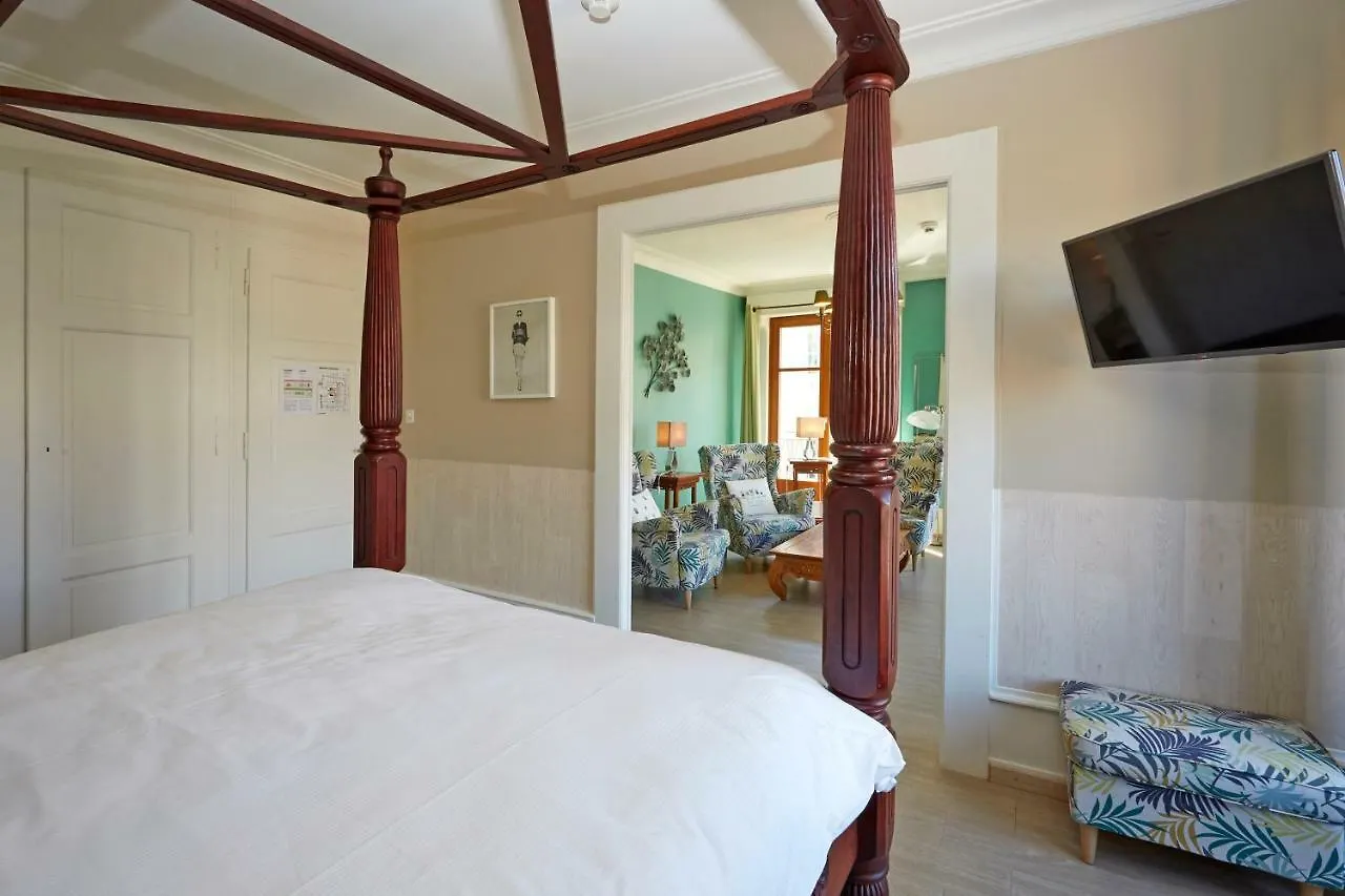 **  Hotel Central Genewa Szwajcaria