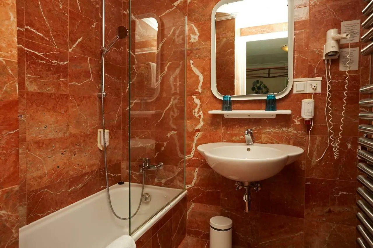 Hotel Central Genewa Szwajcaria